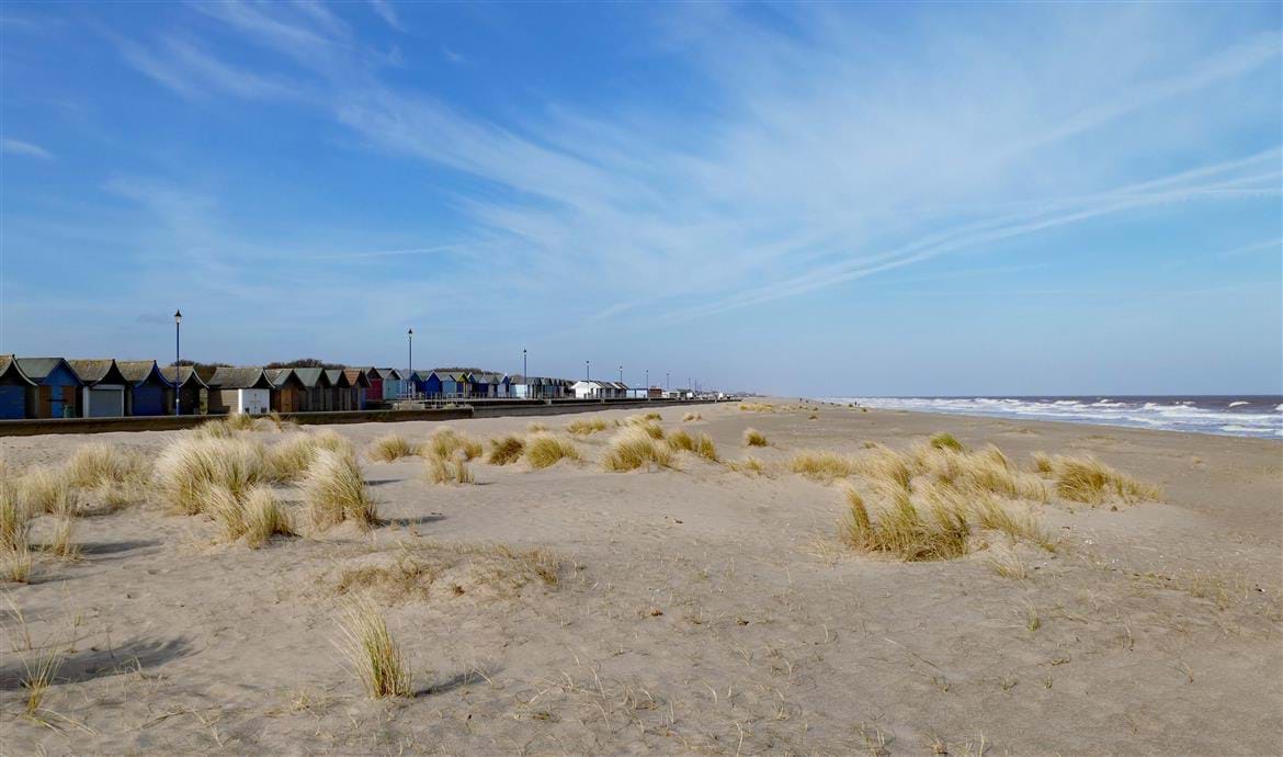 Sutton on Sea Holiday Cottage Dog Friendly, Self Catering Bungalow