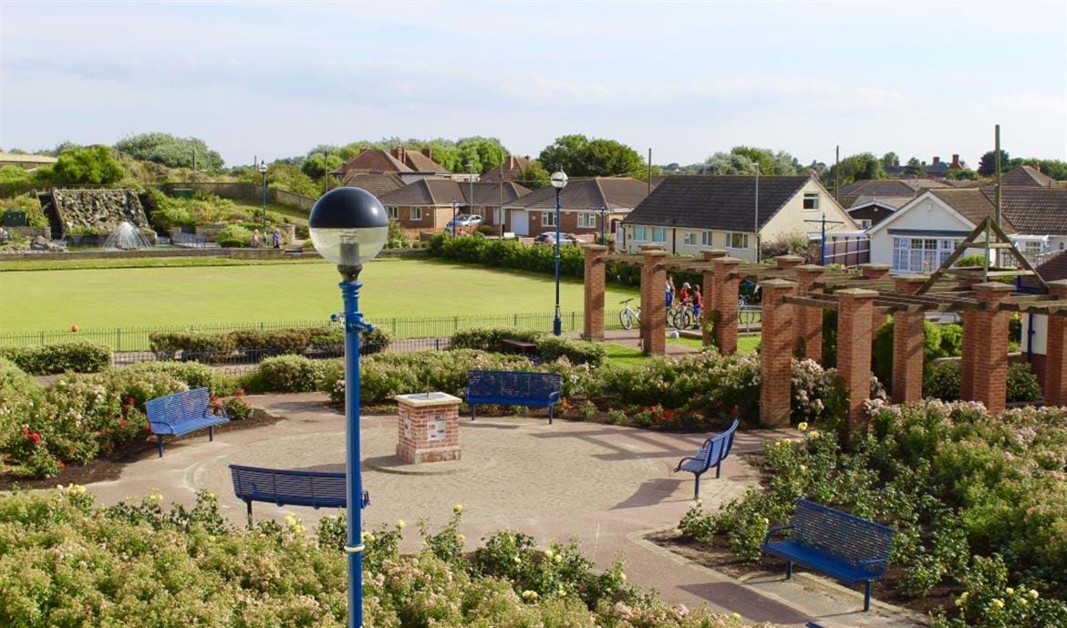 Sutton On Sea Holiday Cottage Dog Friendly Self Catering Bungalow sutton-on-sea-holiday-cottage-dog-friendly-self-catering-bungalow