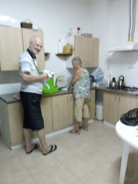 Malc and Lyn washing up!