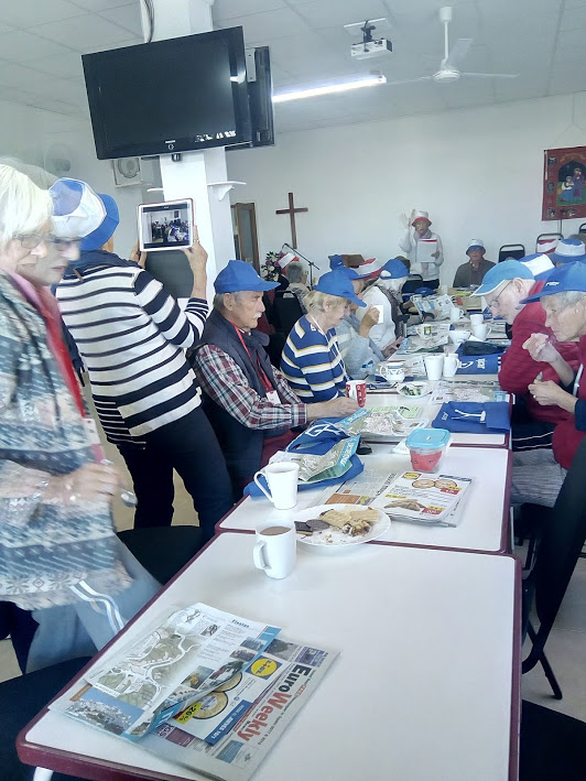 Everyone getting ready for the virtual tour of Mojacar