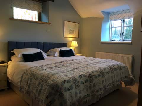 Mill Cottage bedroom with super kingsize bed