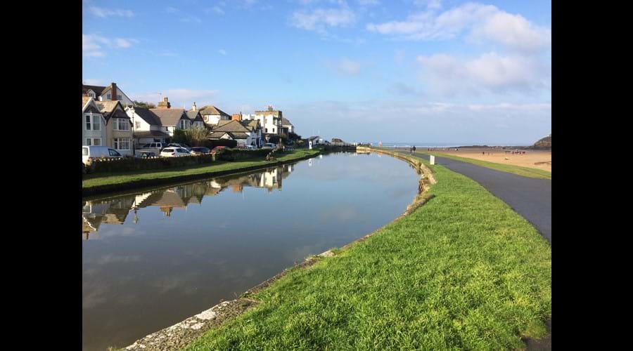 Bude canal walk to Summerleaze beach