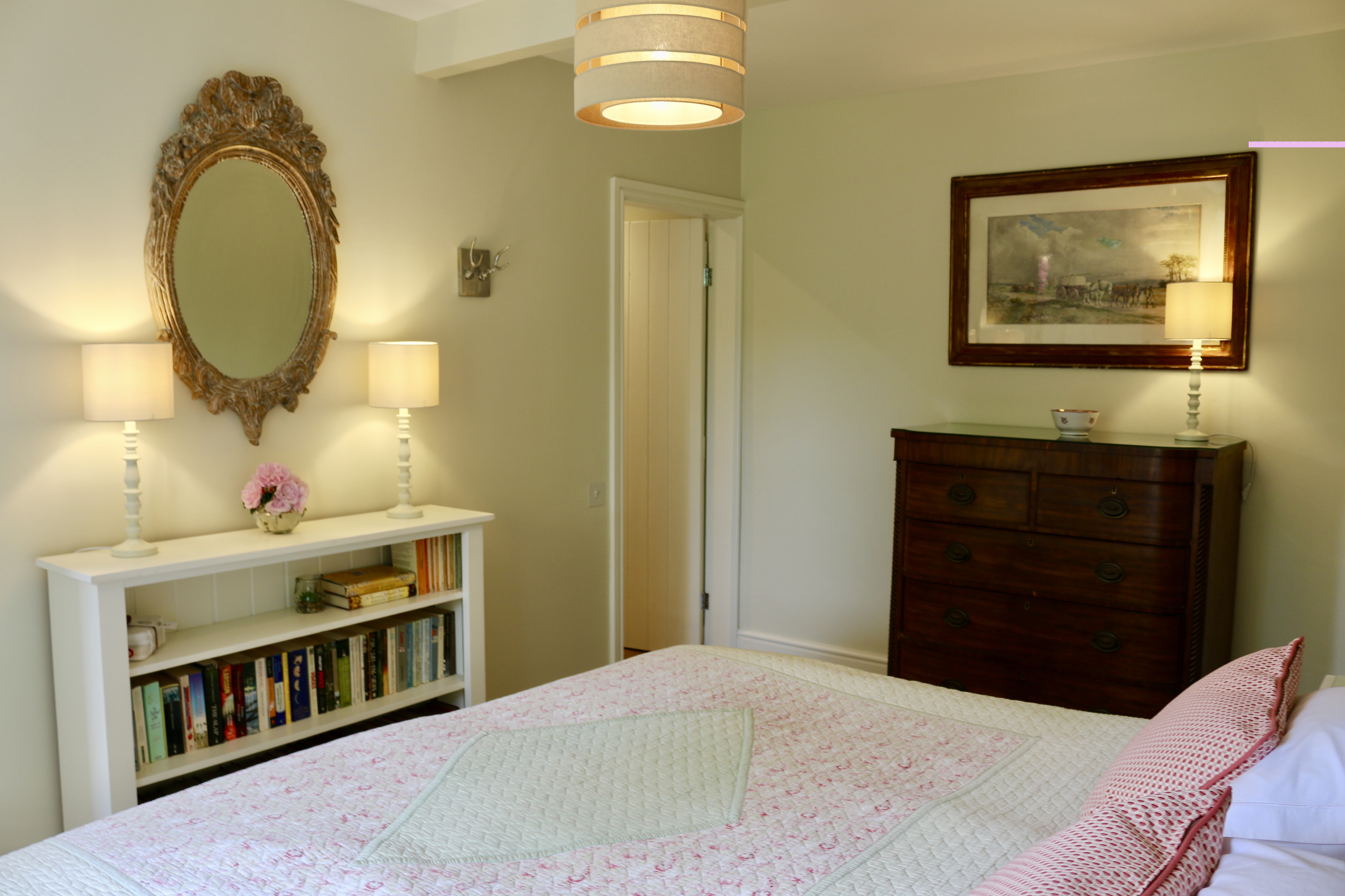 Bedroom through to en-suite bath/shower room