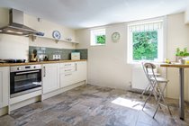 Fully Fitted Kitchen