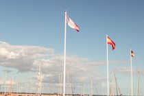 Ryde Harbour - close to the ice cream hut on the beach