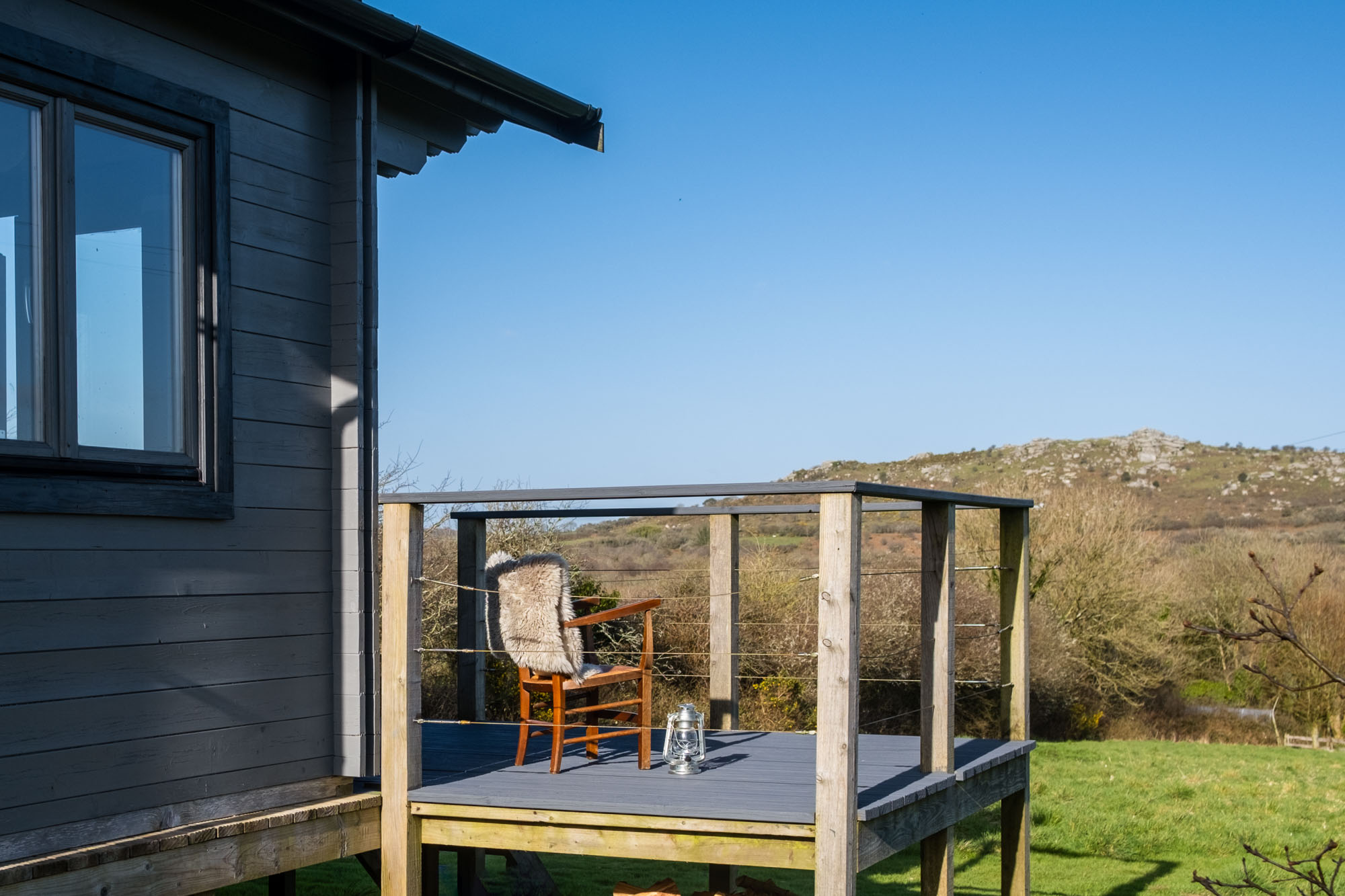 A Cosy Chic And Unique Cabin Stay In A Cornish Meadow The Cabin