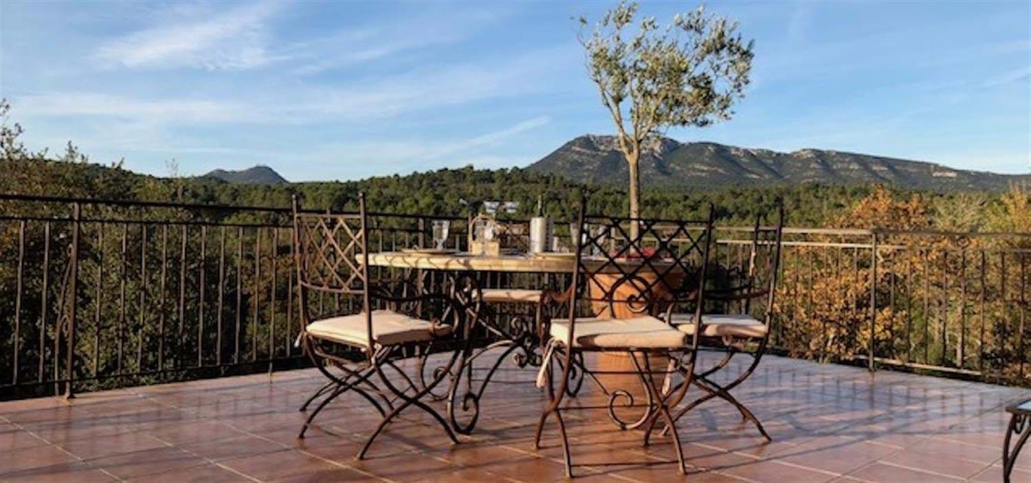 Holiday Home To Rent In The Cote D Azur Countryside La Bastide De Correns