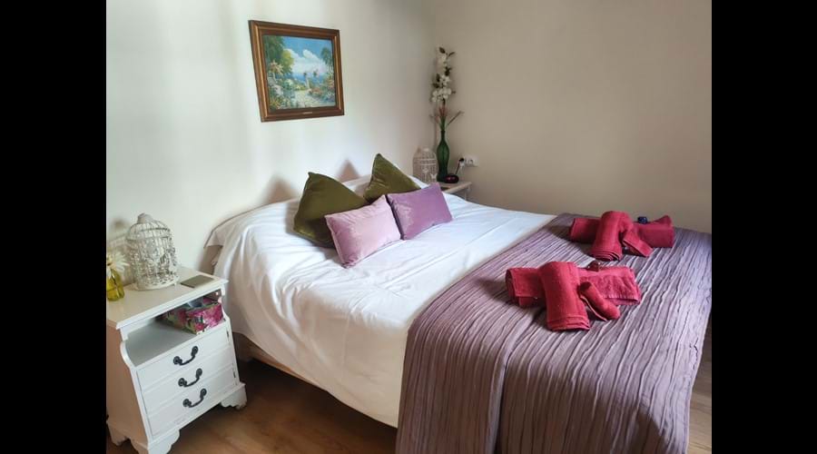 Bedroom 1 with king size made by Two singles with very good topper