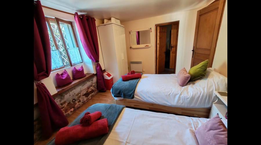 Bedroom 1 as singles