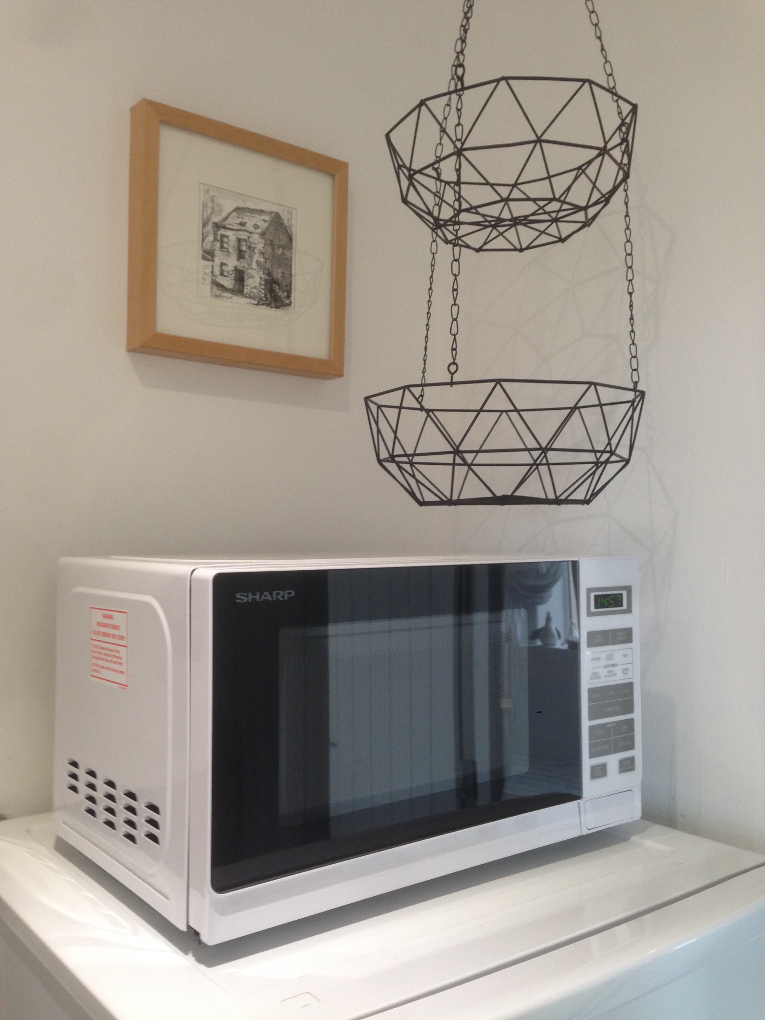 Microwave, Chapel Bay Lodge