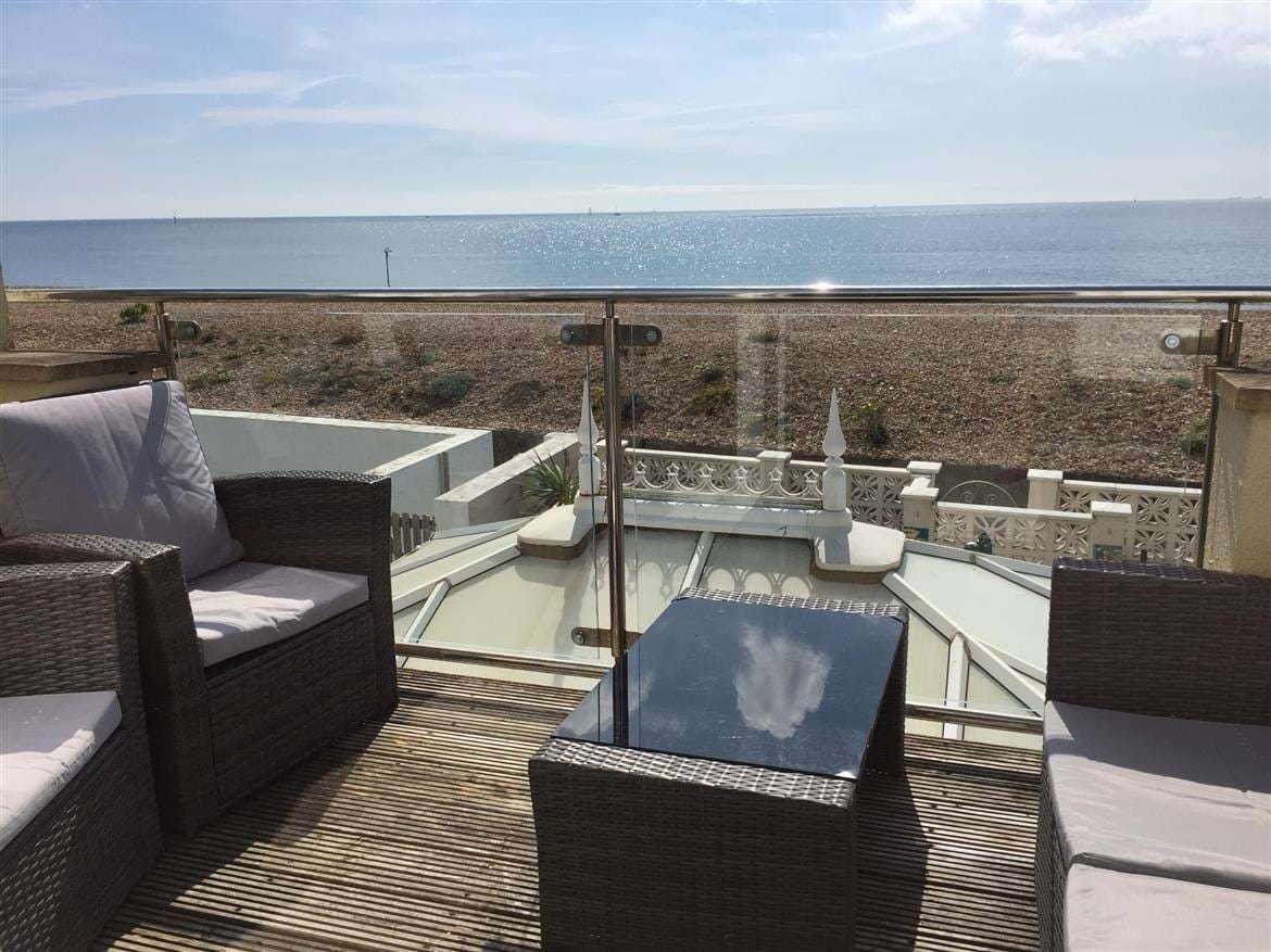 Sea To Sky Cottage Self Catering Townhouse On The Beach With