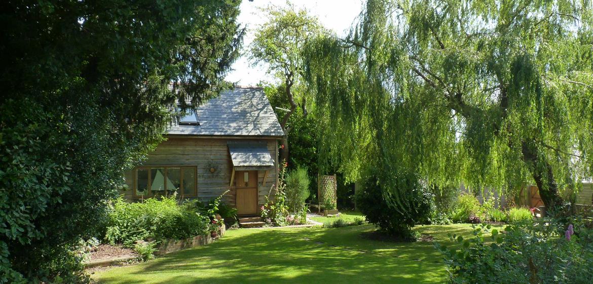 A Peaceful Location Ideal For Exploring The Beautiful New Forest
