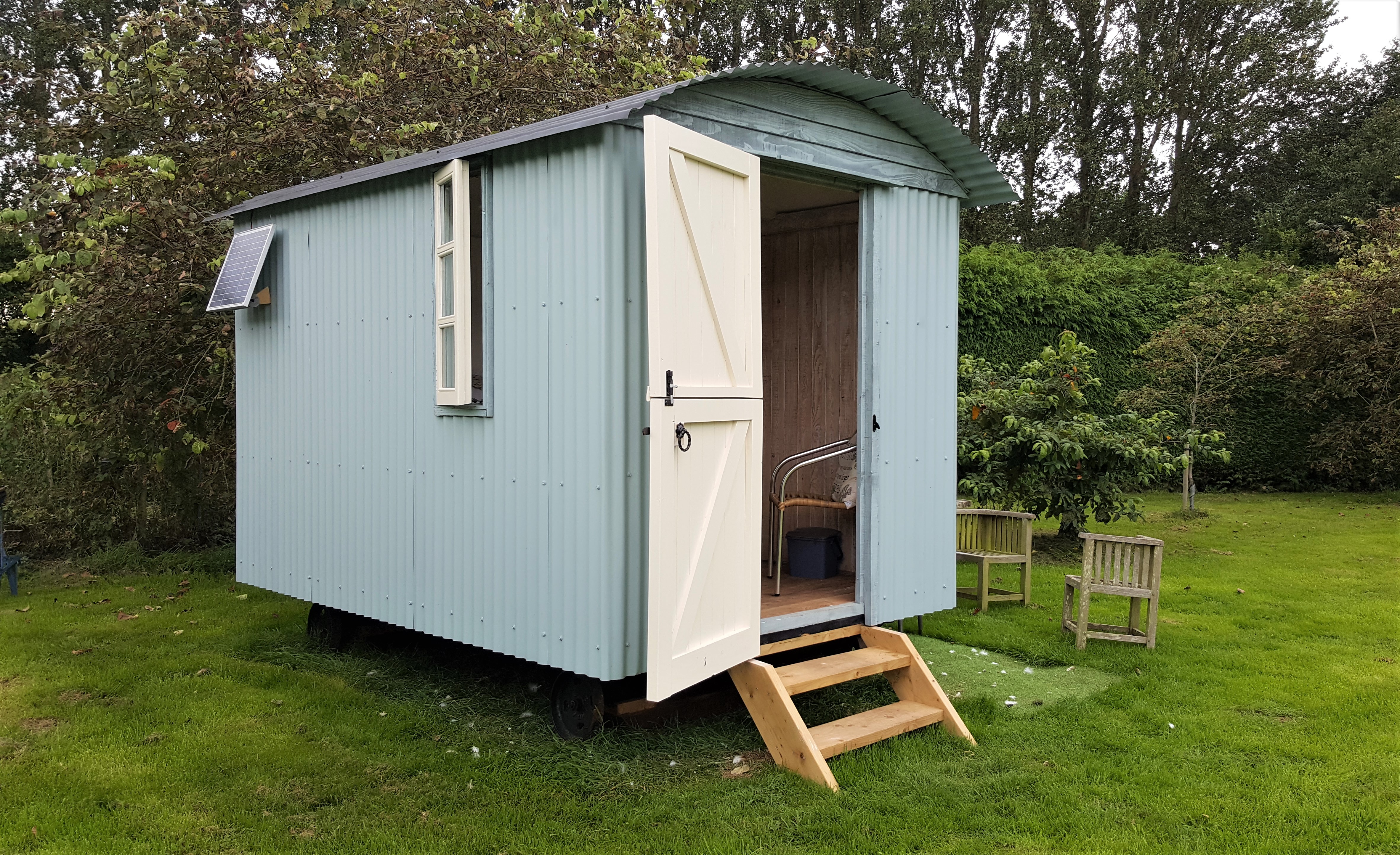 Coldwell Farm Shepherd's Hut