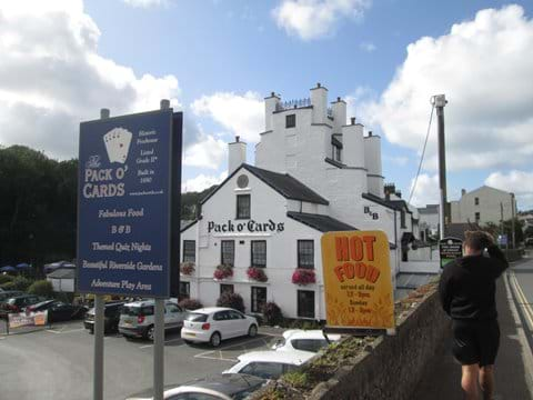 Great Pub! 10 minutes walk from the cottage 