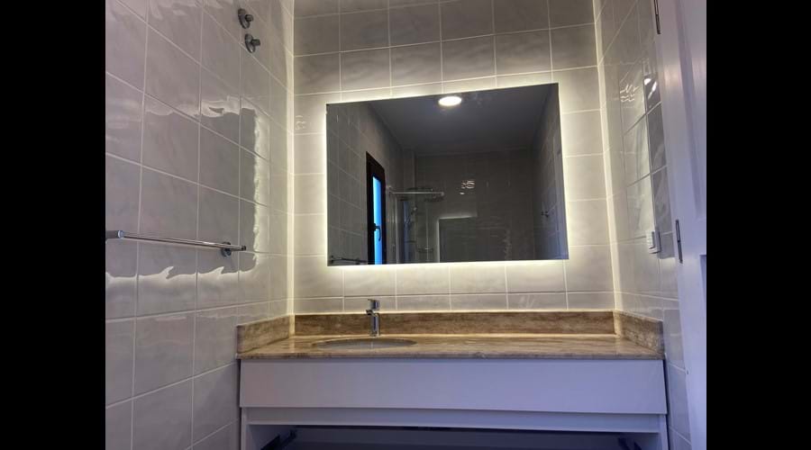 Bathroom 2 Bathroom 2