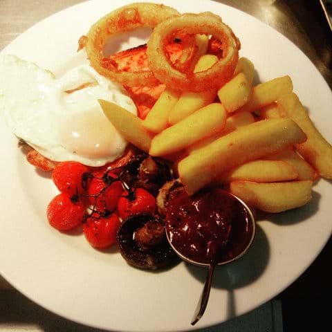 Gammon-egg-and-chips-at-The-George-Inn-Hubberholme