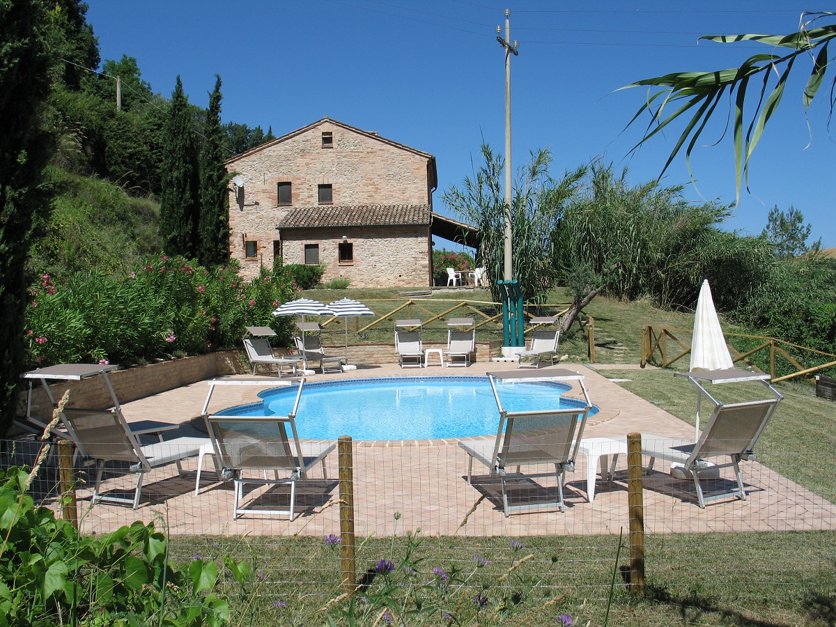 Private Swimming pool and sun terrace