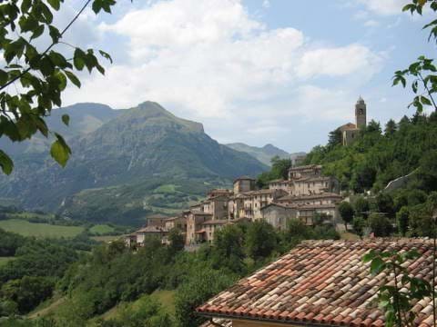 Montefortino