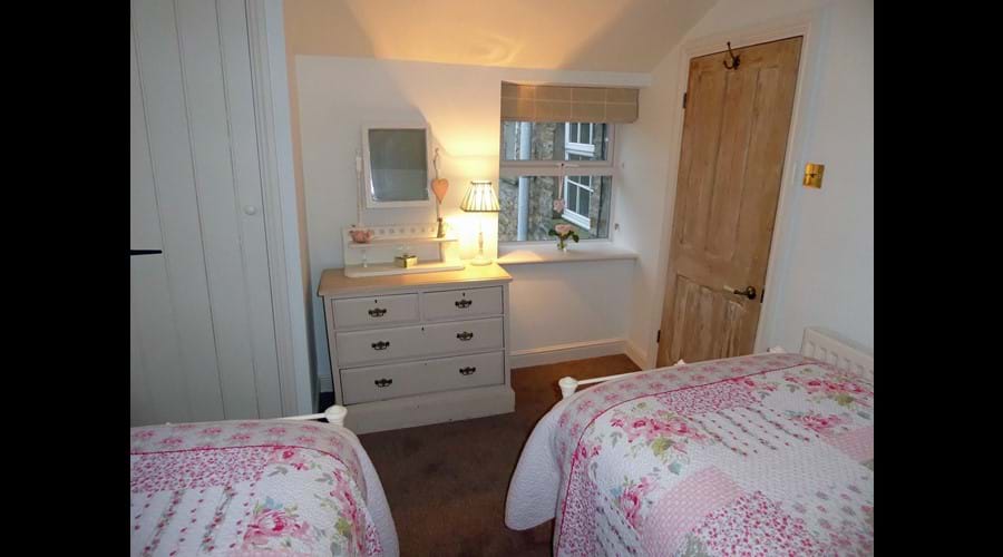 Twin Room 3