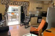 20A3 Lounge & Kitchen