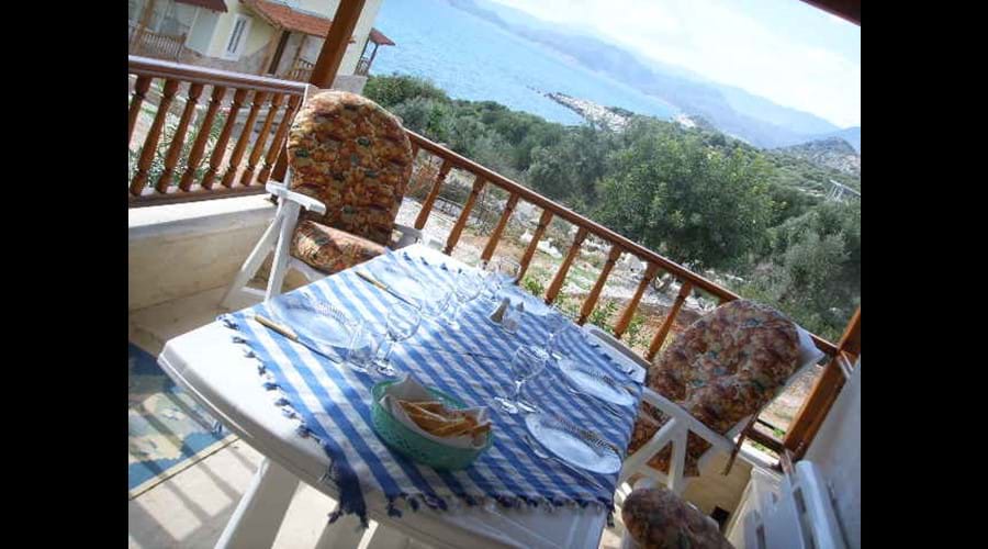Ground floor terrace for breakfasts and dinners with a sea view!  It also has a built-in barbecue