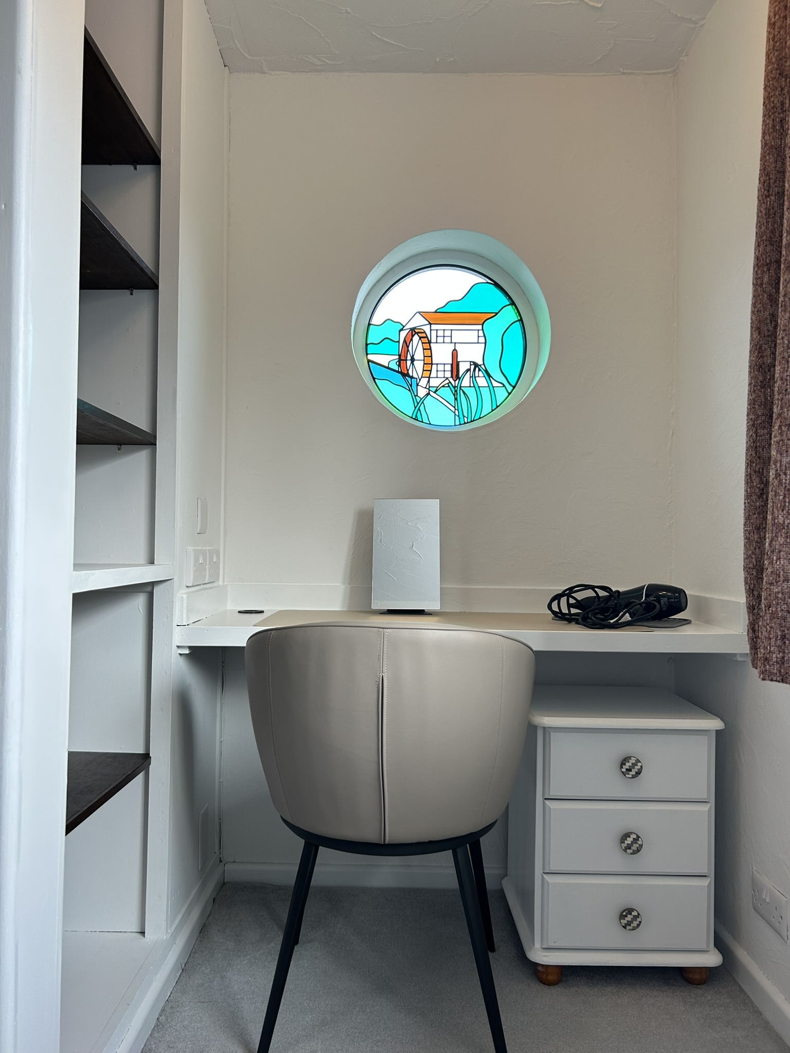 Double bedroom (first floor)