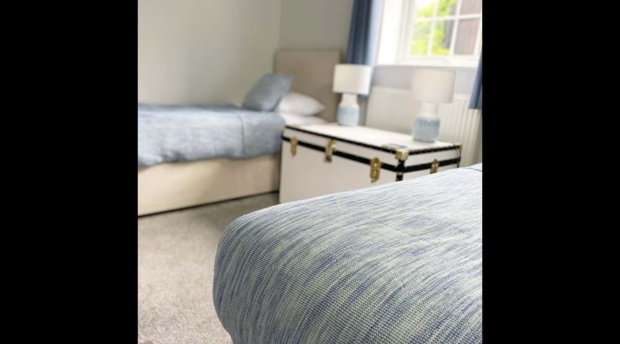 Twin bedroom (ground floor)