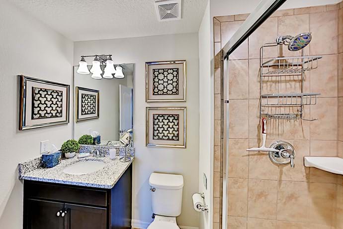 2nd King Master Ensuite 2nd King Master Ensuite