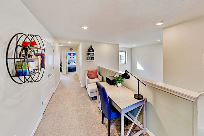 Loft area with deck & color printer or relax & read for a while! Loft area with deck & color printer or relax & read for a while!