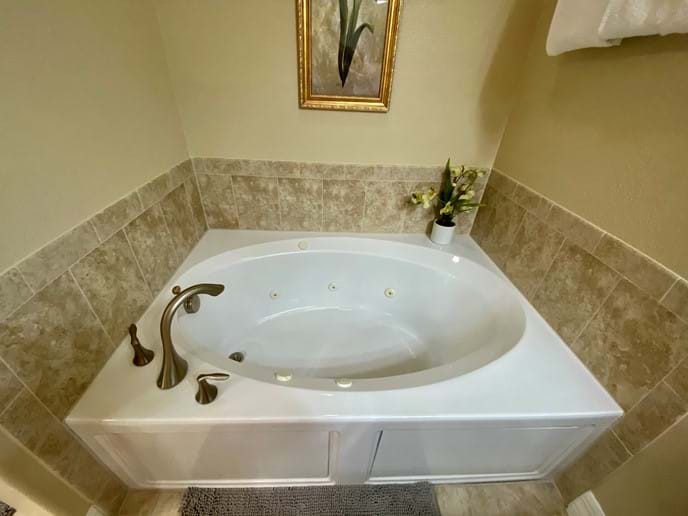 Jacuzzi Jetted tub  Jacuzzi Jetted tub