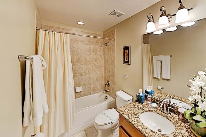 Mickey Twin Bedroom Ensuite Mickey Twin Bedroom Ensuite