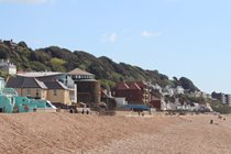 The Little yellow Cottage by the Sea - Sandgate Beach Kent