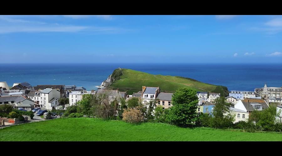 Panoramic sea views from the apartment