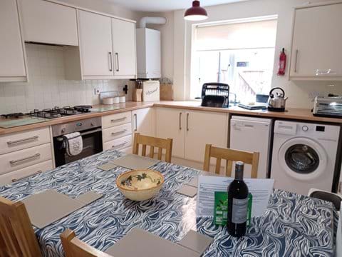 Well equipped kitchen