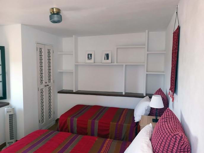 Upstairs Twin Bedroom in Casa Vista Castillo in Arcos de la Frontera Photo