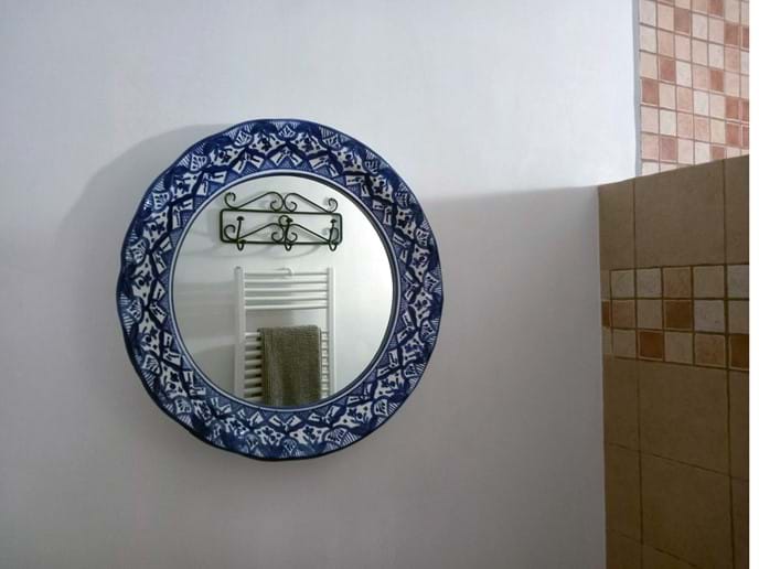 Bathroom detail at holiday rental Casa Vista Castillo in Arcos de la Frontera Photo