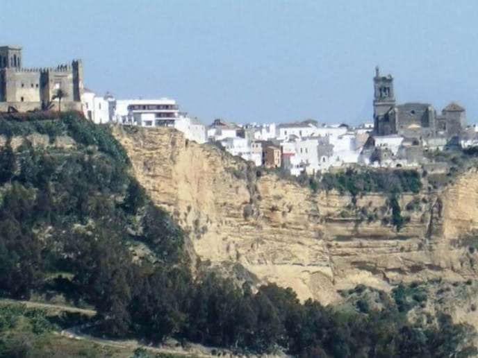 Fabulous view of Arcos de la Frontera´s old quarter, including Casa Vista Castillo Photo