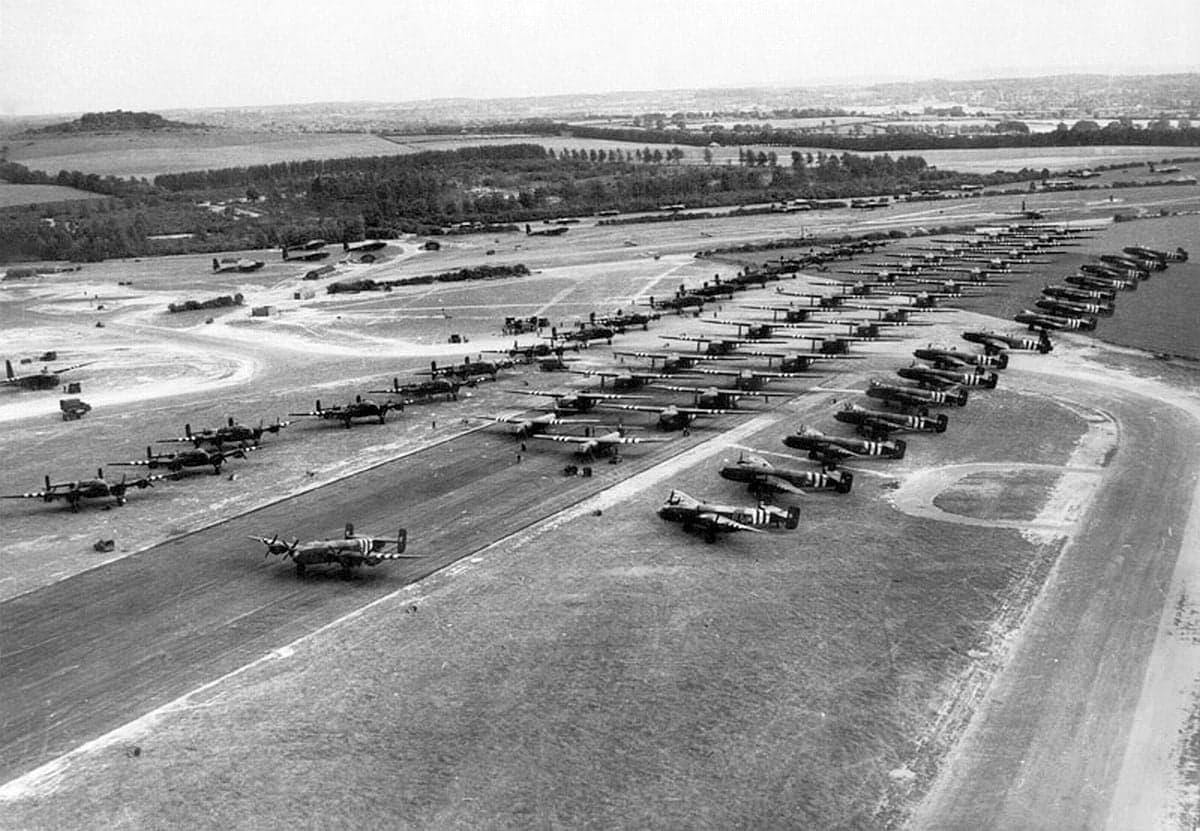 Tarrant Rushton Airfield in World War 2