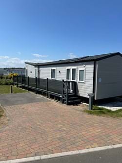 PropertyUnit