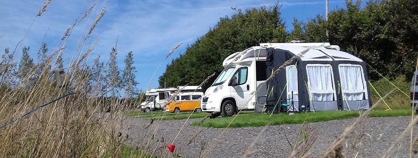 Devon Bank Campsite ,campers, caravans, motorhomes welcome