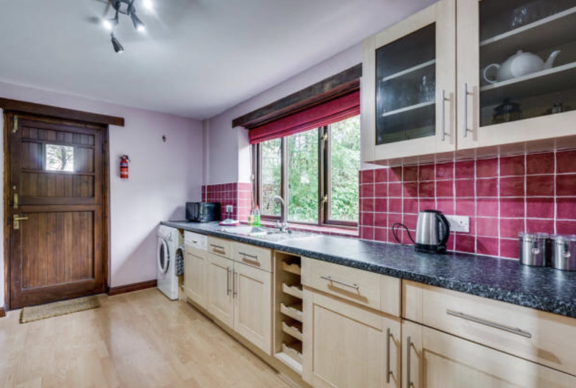 Well equipped kitchen