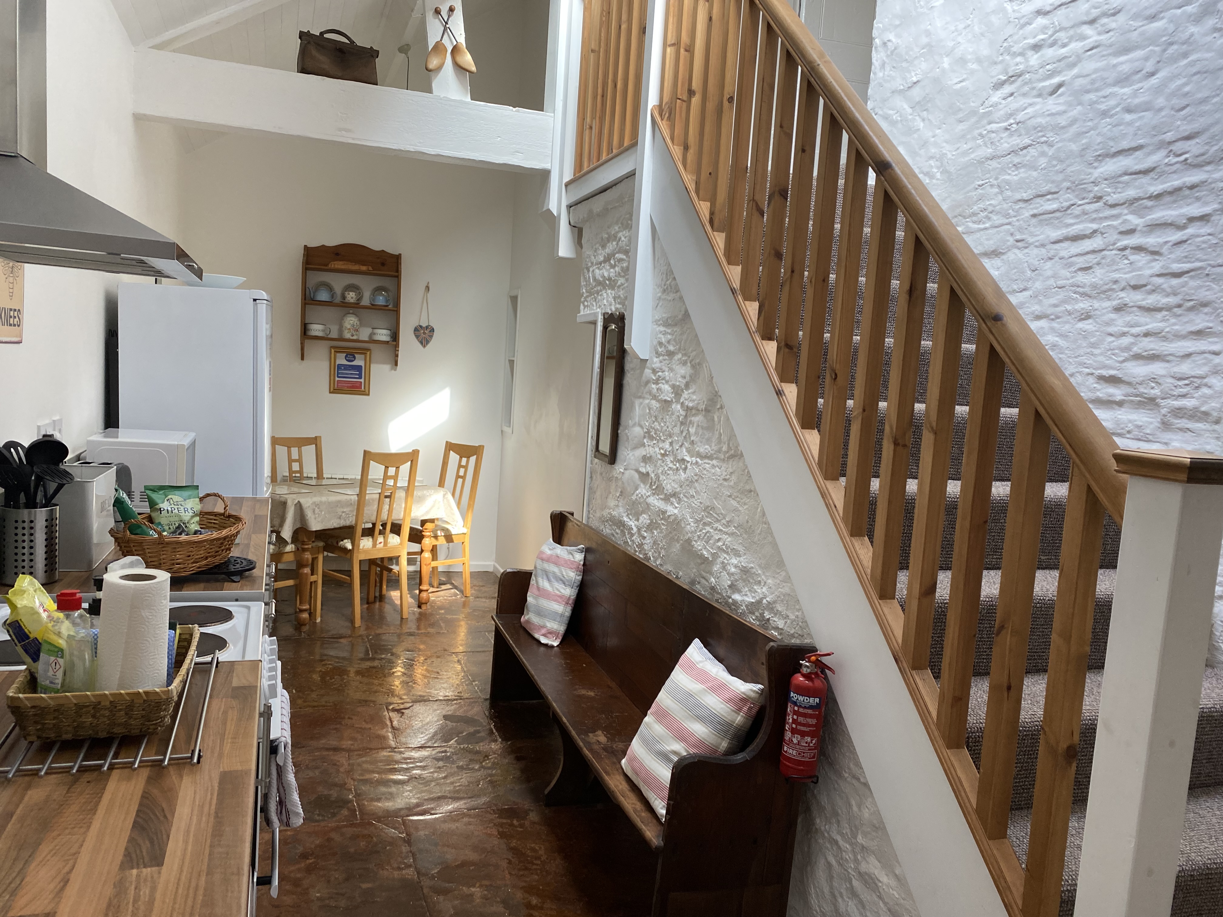 Shop Cottage Kitchen / stairs