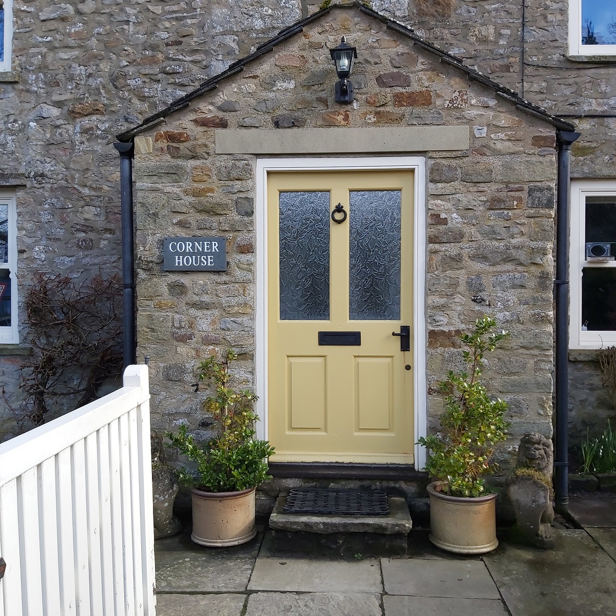 Corner House - The Porch