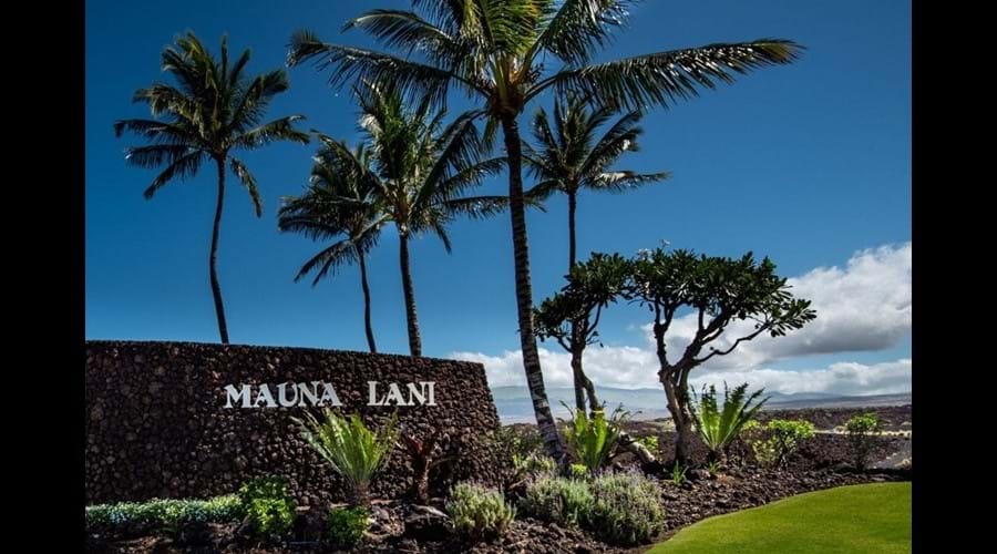 Mauna Lani Resort Entrance