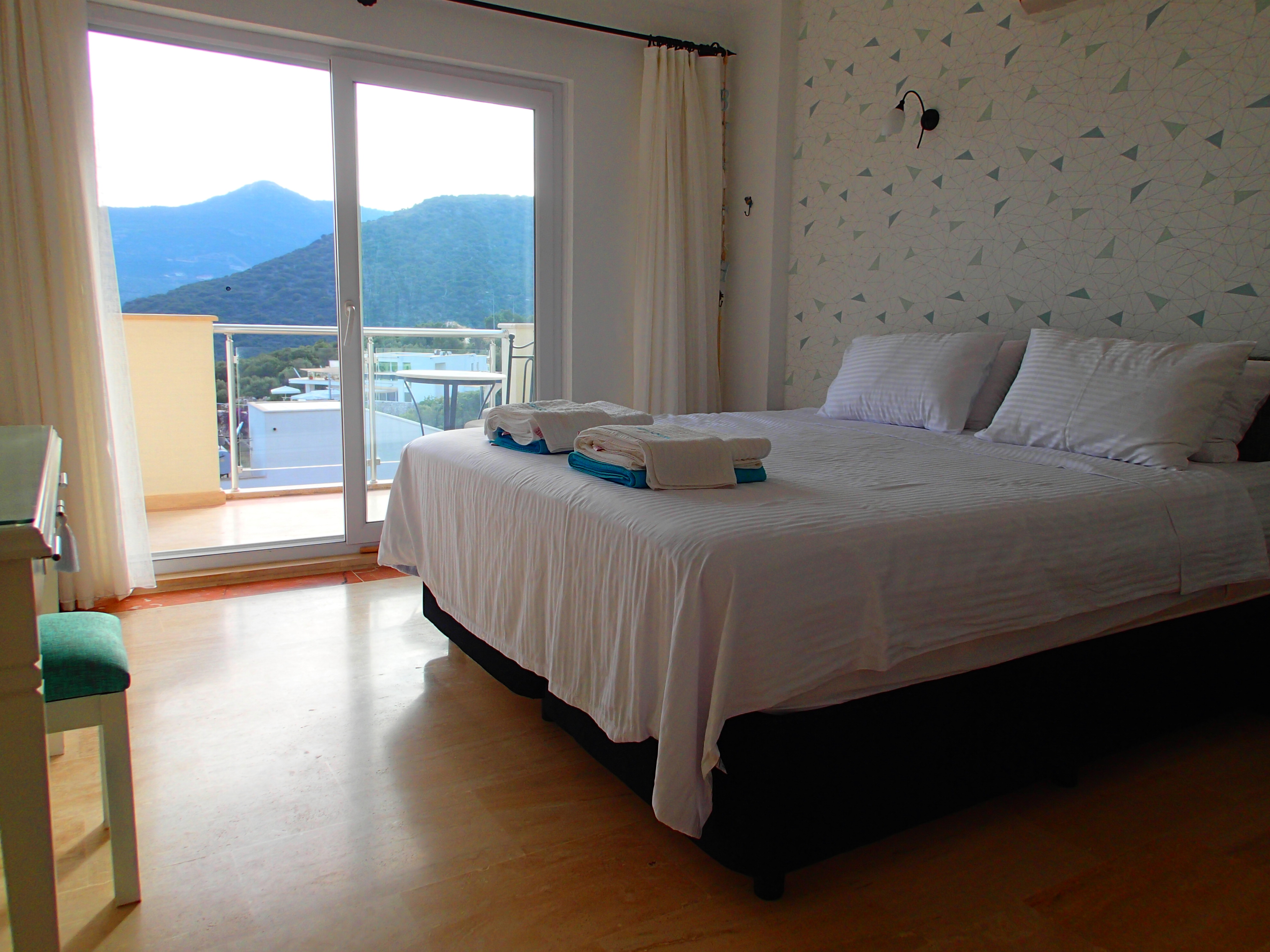 King Bed in one of the ensuites