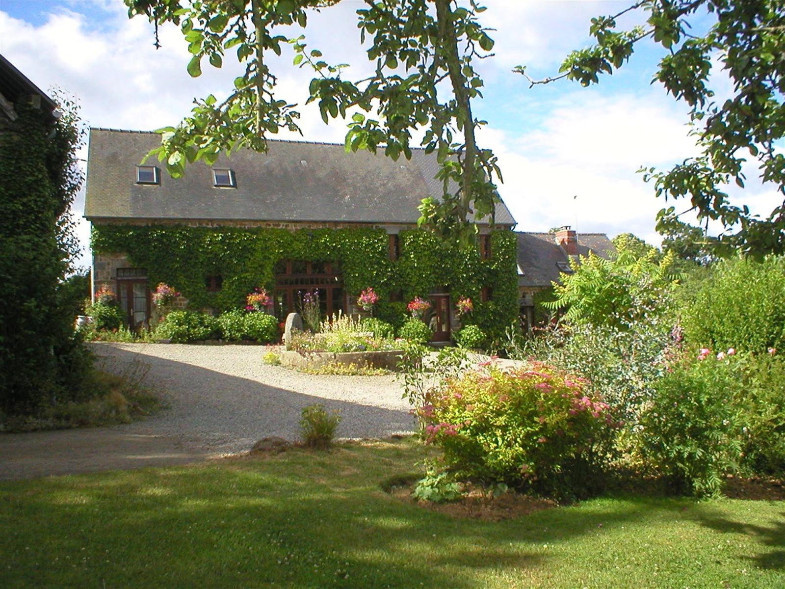 3 charming country cottages in Lower Normandy Le Haut Fresnay in