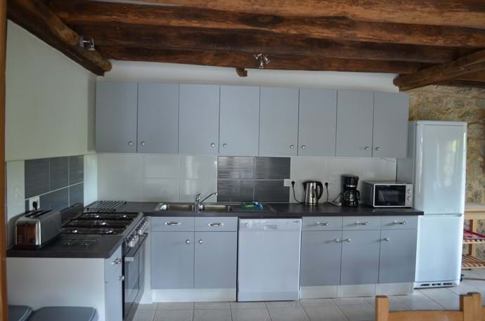 The Railway Cottage - 10 person gîte - kitchen facilities