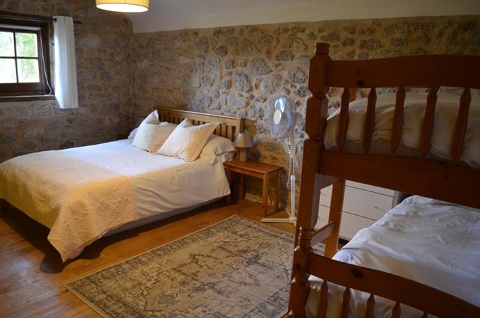 The Railway Cottage - 10 person gîte - family bedroom with double bed and bunk beds
