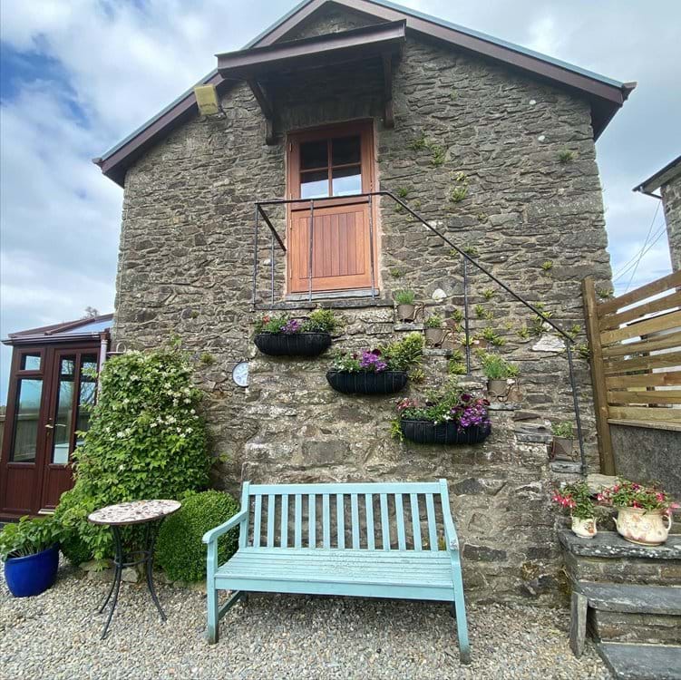 Cardigan bay 2024 cottages dog friendly