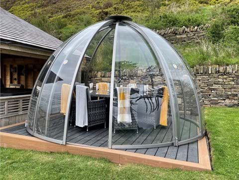 The Pod at Long Ing outdoor dinning at its very best 